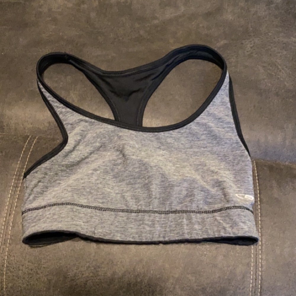 Sports bras - Picture 4 of 4